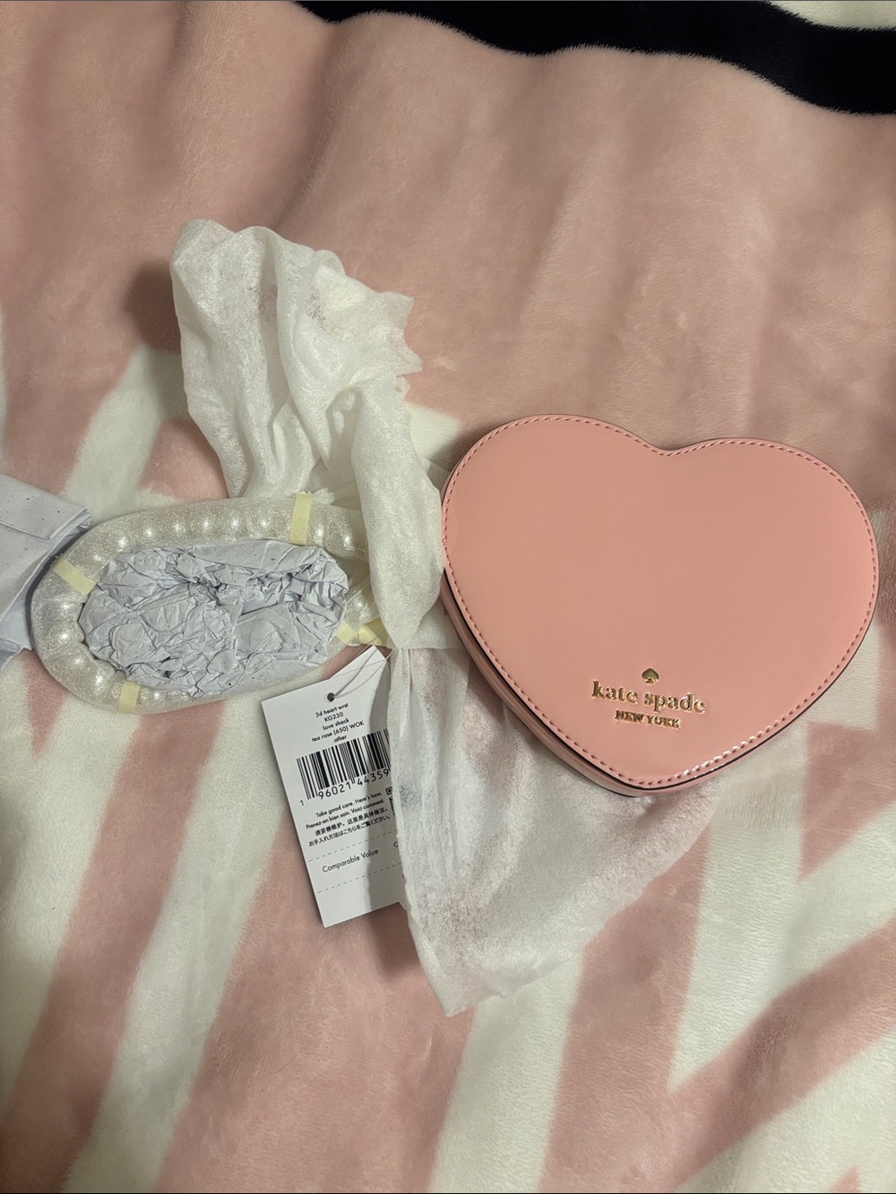 kate spade wristlet